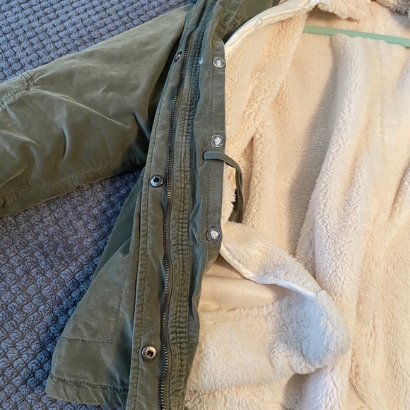 Jacket - Picture 5 of 5